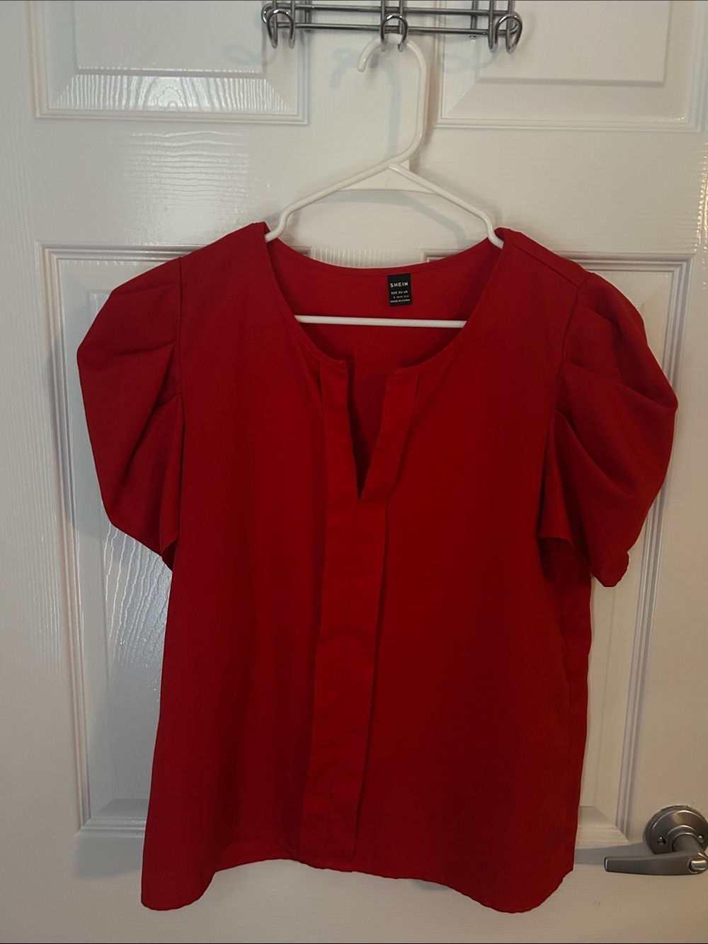 SHEIN Red Puff Sleeve Notch Neck Blouse